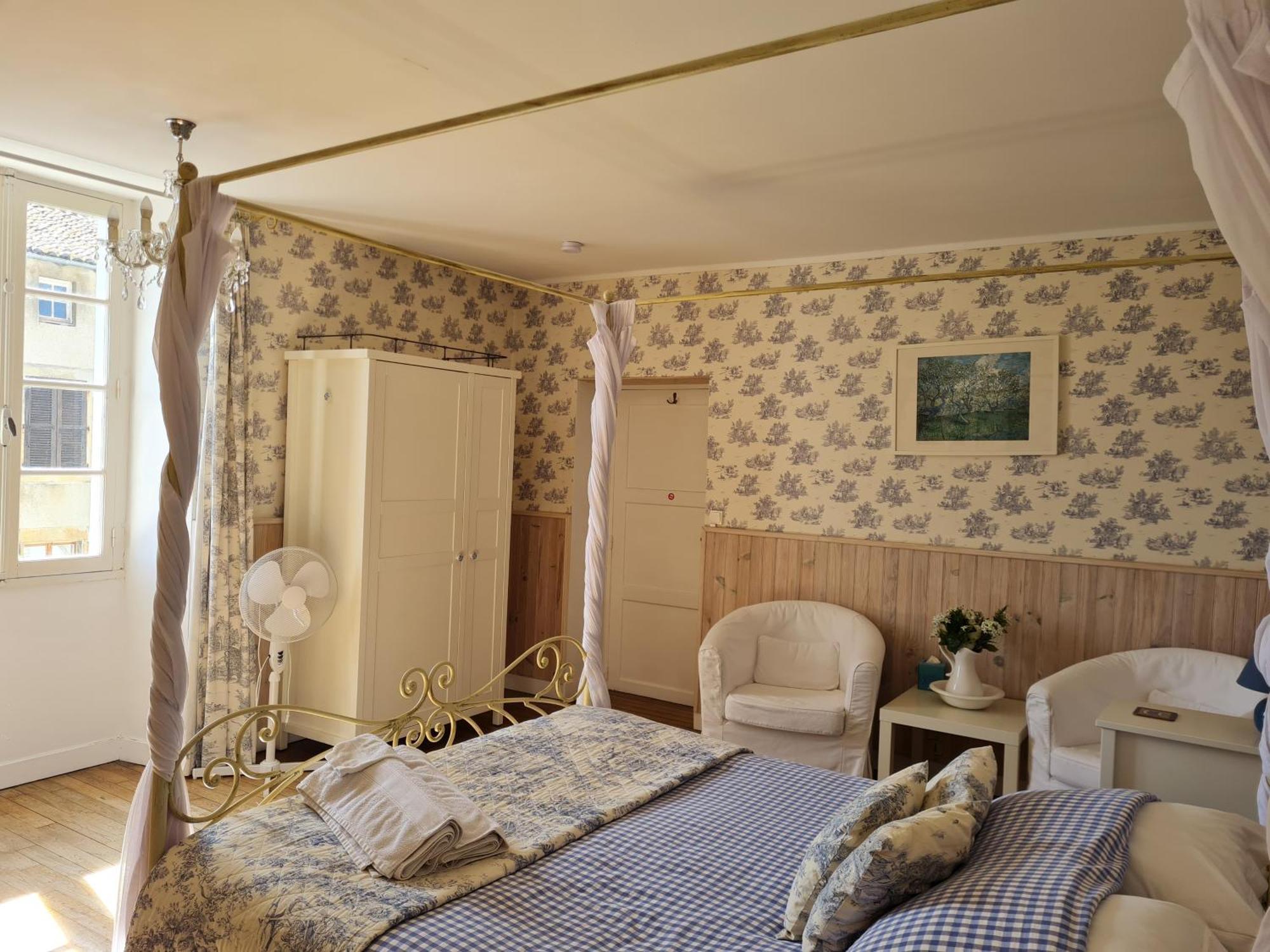 Fleur De Lys Bed & Breakfast Ansac-sur-Vienne Exterior photo