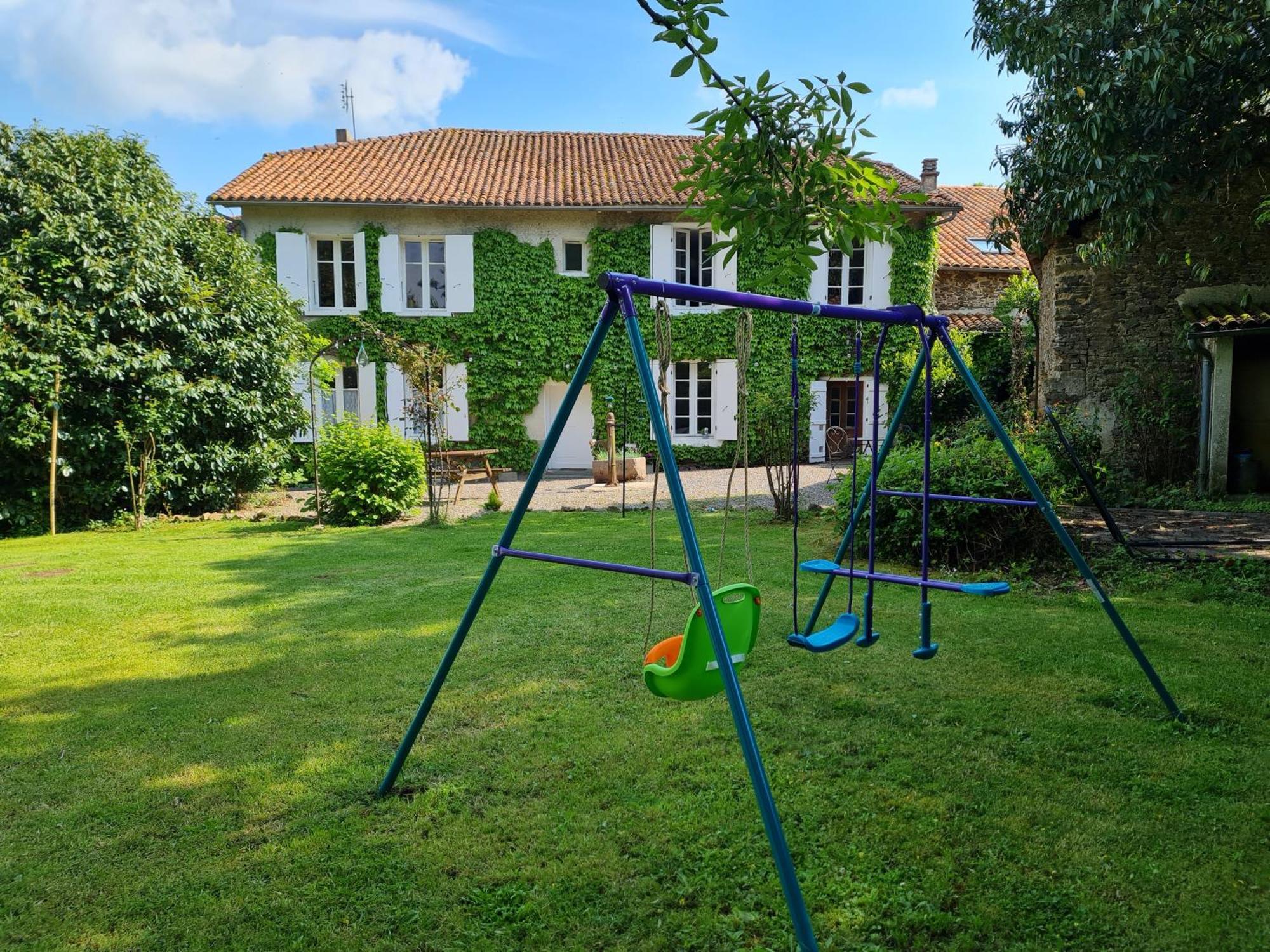 Fleur De Lys Bed & Breakfast Ansac-sur-Vienne Exterior photo
